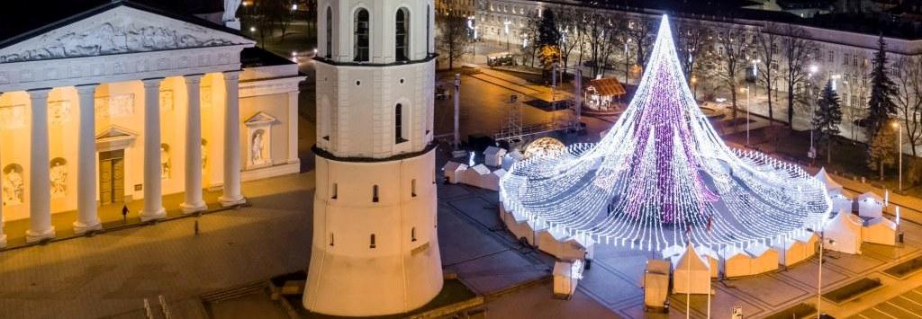 Kvietimas teikti paraiškas dėl prekybos Vilniaus „Kalėdų miestelyje“