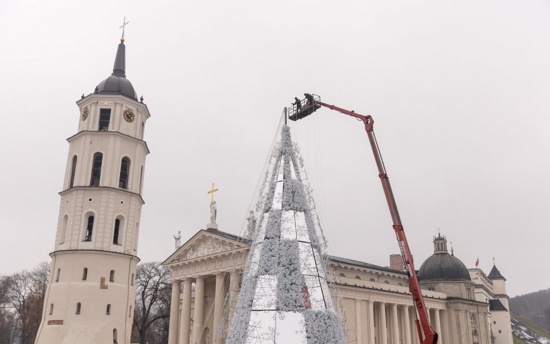 Вильнюс представил программу «Рождества в столице 2021» и раскрыл идею ёлки 2021-11-24