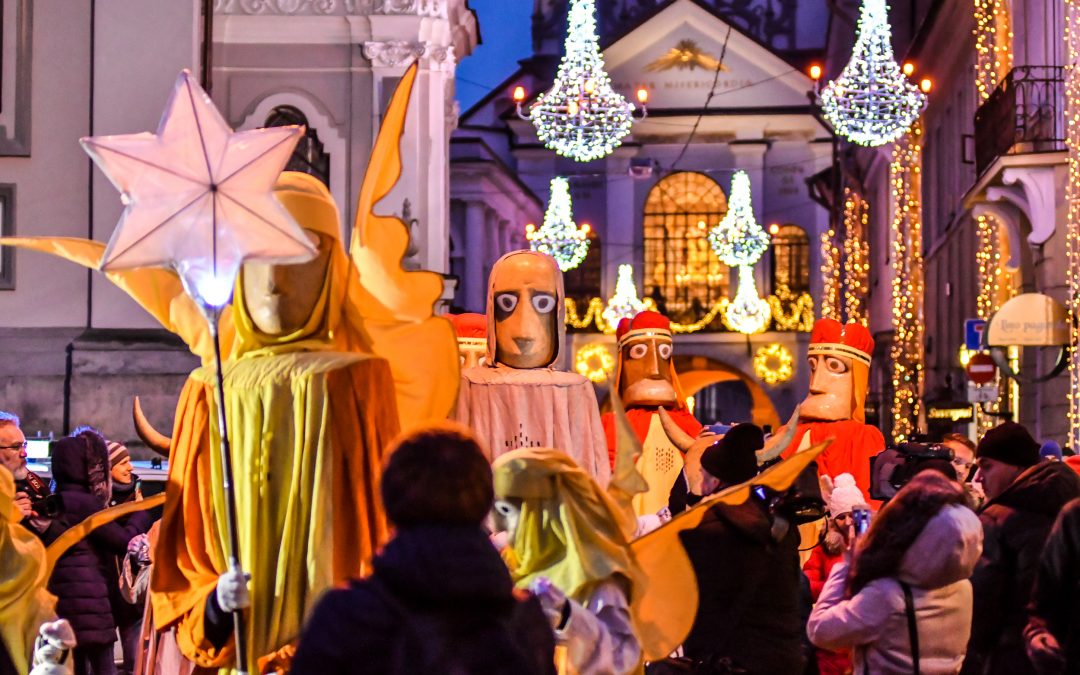 Kalėdų dvasią Vilniuje išlydės Trijų Karalių eisena ir šeimų šventė „Lik sveika, Kalėdų eglute“ 2022-01-05