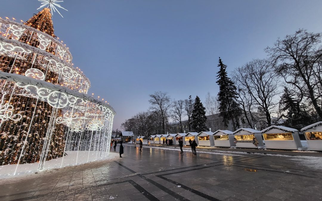 Šventiniu laikotarpiu Vilniuje visi keliai veda Kalėdų miestelio link 2022-12-16
